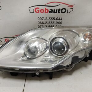 Б/У Фара передня ліва  RENAULT LAGUNA III 260600035R