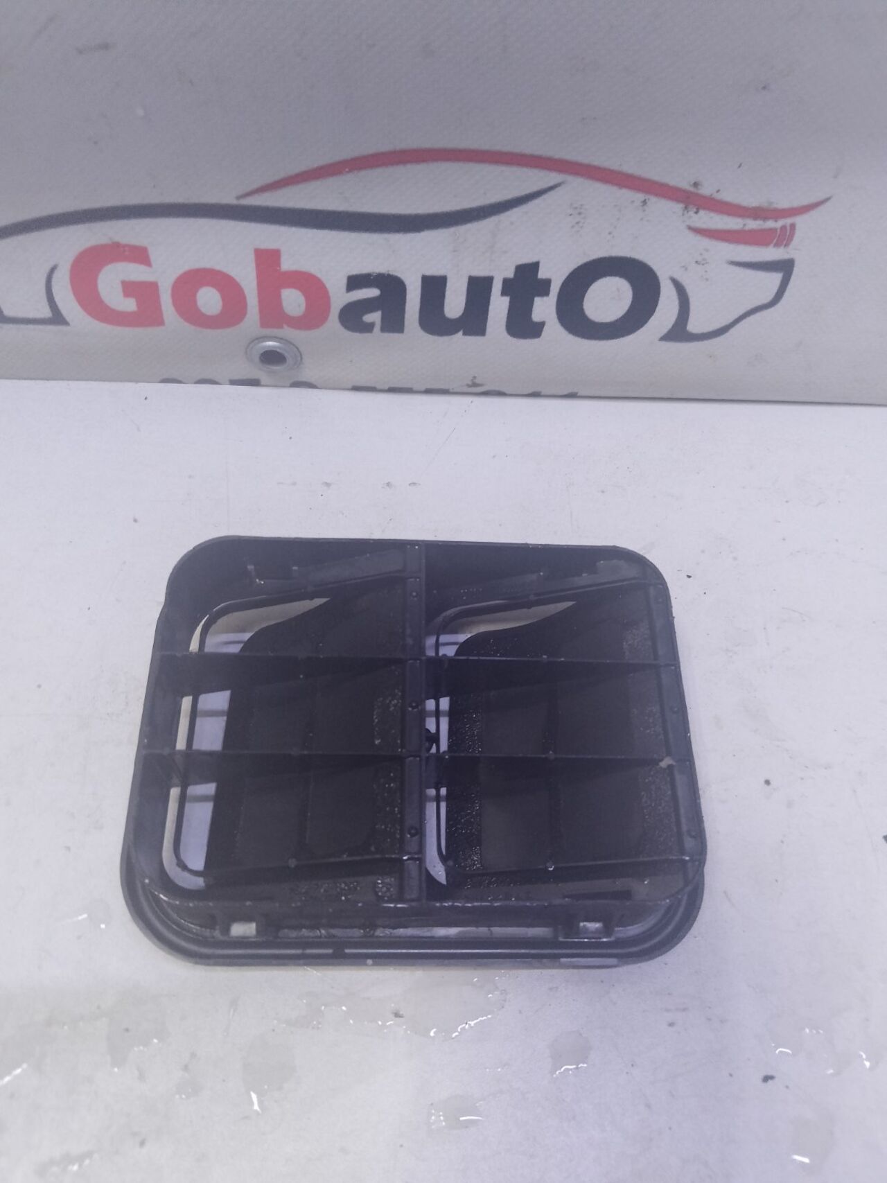 Б/У Решітка вентиляційна під задній бамрпер NISSAN QASHQAI J11 GM91166963