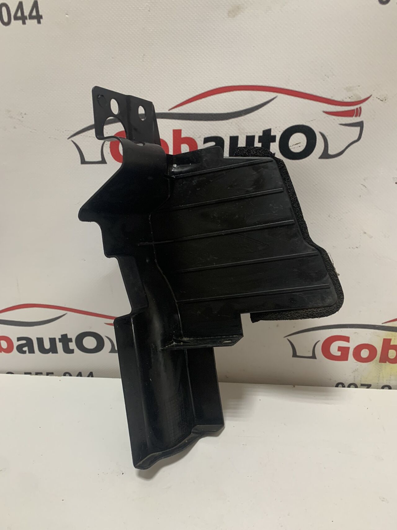 Б/У Дефлектор радіатора лівий NISSAN QASHQAI J10 62823BB50A