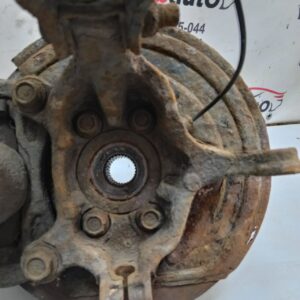 Б/У Кулак поворотний передній правий NISSAN JUKE М103 400141KK0A