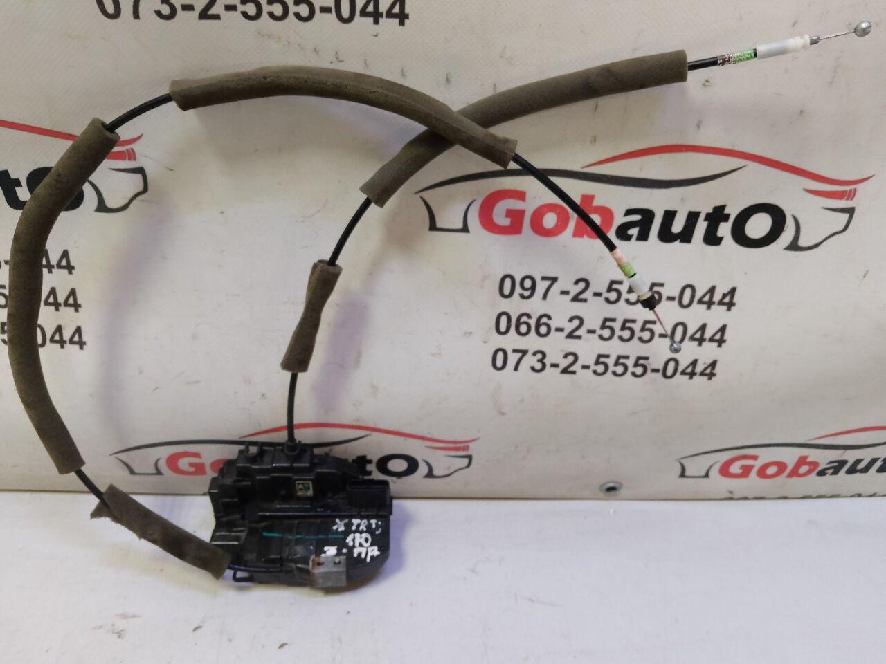 Б/У Замок дверки зад правий 3 піни NISSAN X -TRAIL T32 ROGUE 825004BA0A