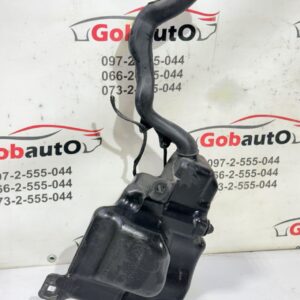 Б/У Бачок склоомивача взборі MERCEDES BENZ CLA 200B SP MERCEDES BENZ CLA 200D SP A2468690220