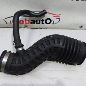 Б/У Патрубок повітряного фільтру до турбіни 2