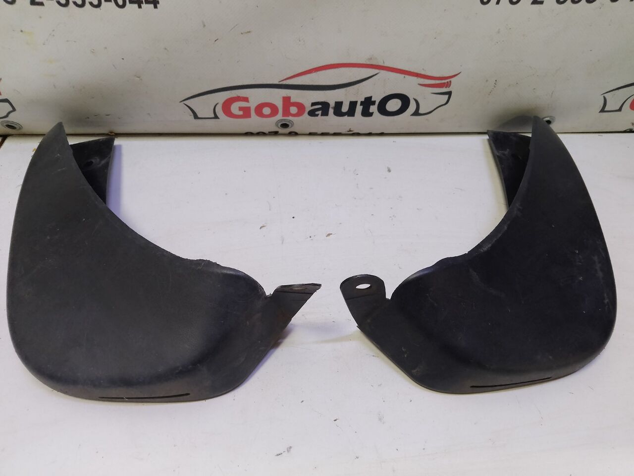 Б/У Бризговик задній правий/лівий NISSAN JUKE KE7881K086 R/L