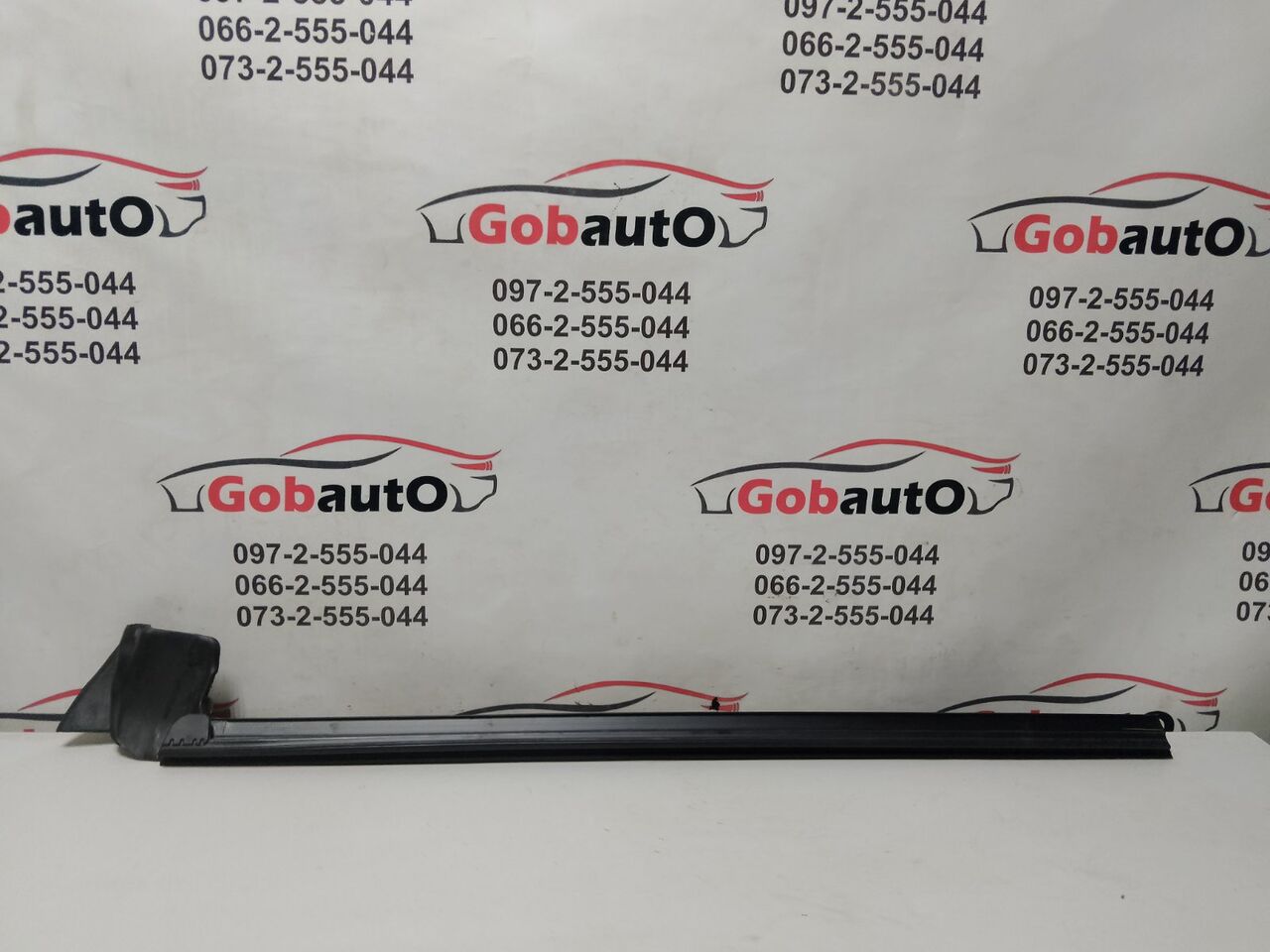 Б/У Ущільнювач скла внутрішній передніх правих т дверей TESLA MODEL Y 1500063-00-C