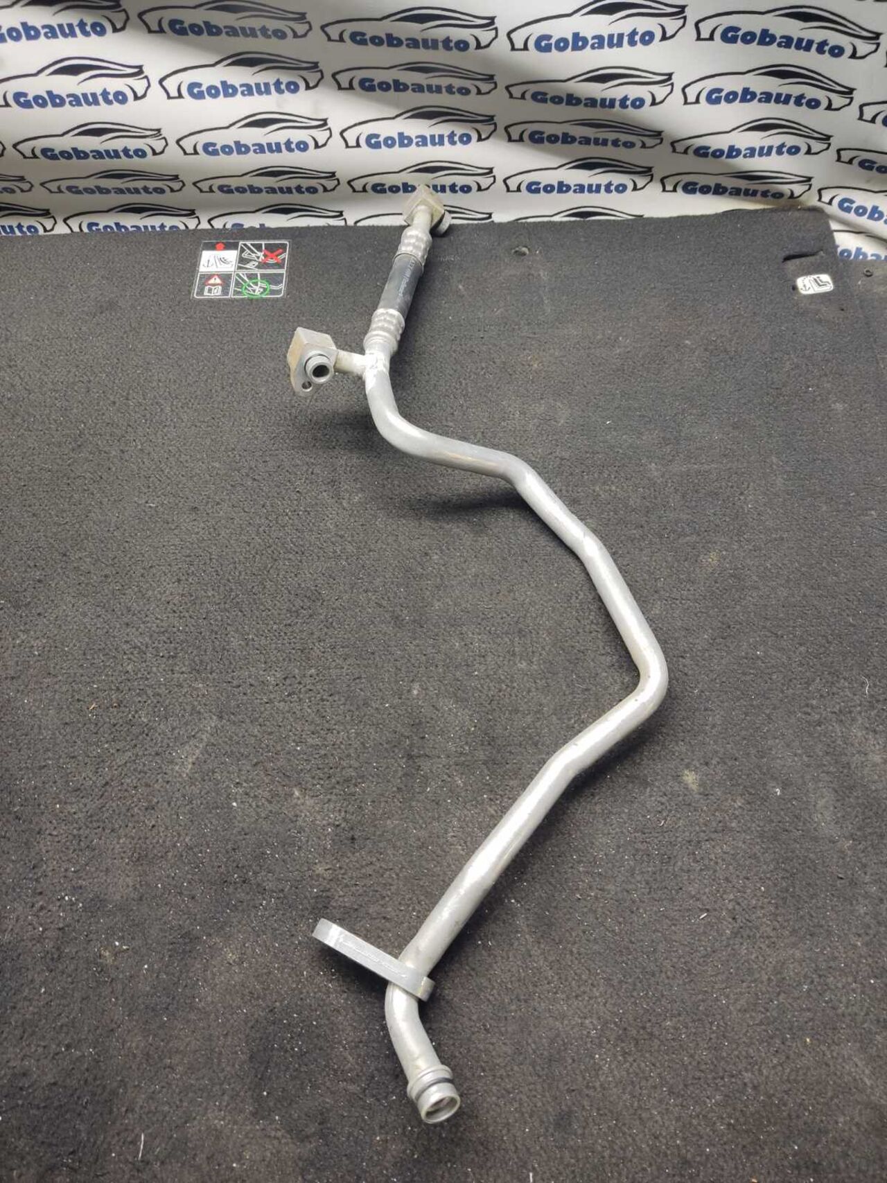 Б/У Трубка кондиціонера конденсер-пічка NISSAN LEAF 924503NL0B