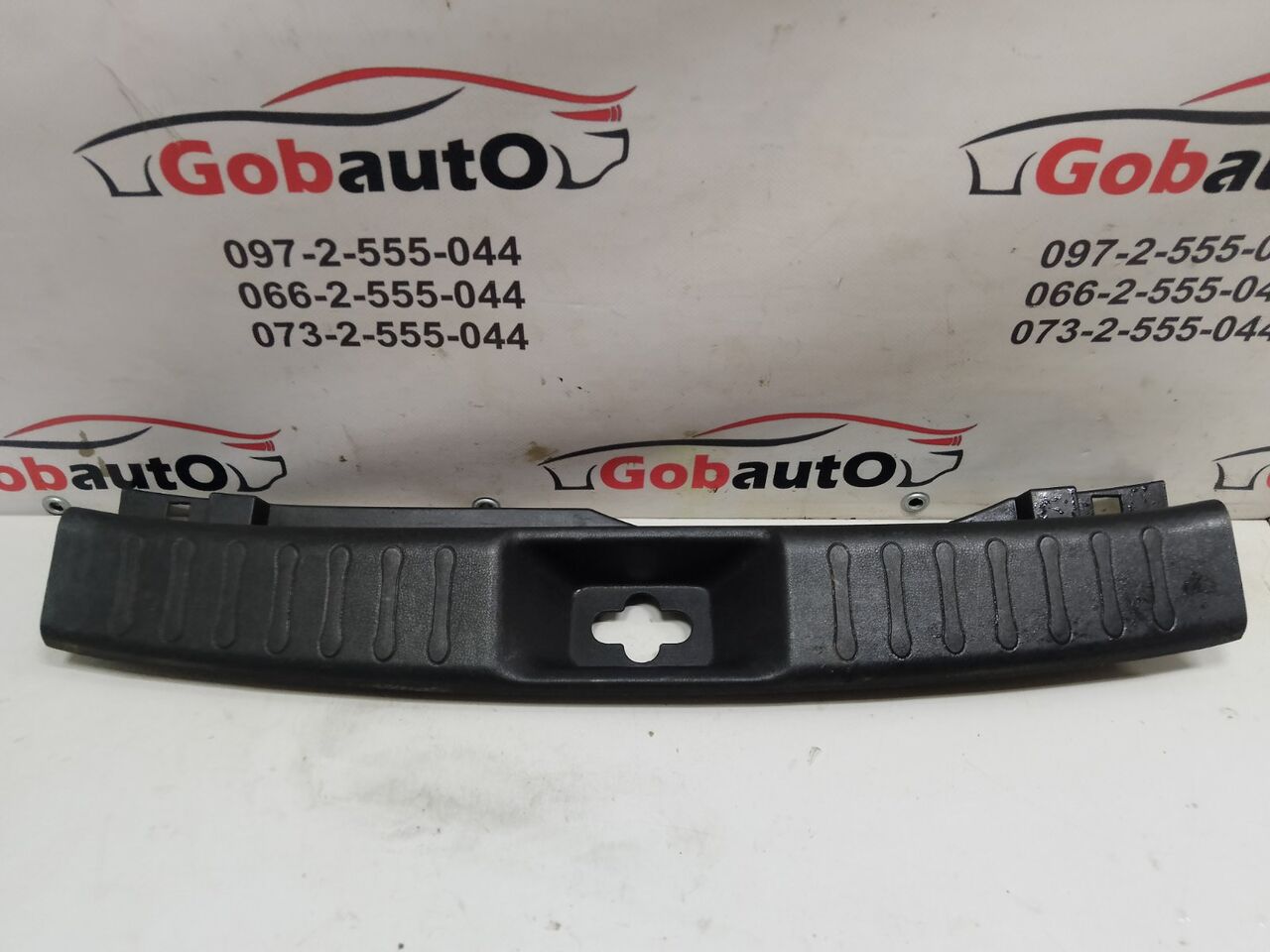 Б/У Накладка замка багажника NISSAN JUKE 849921KA2A