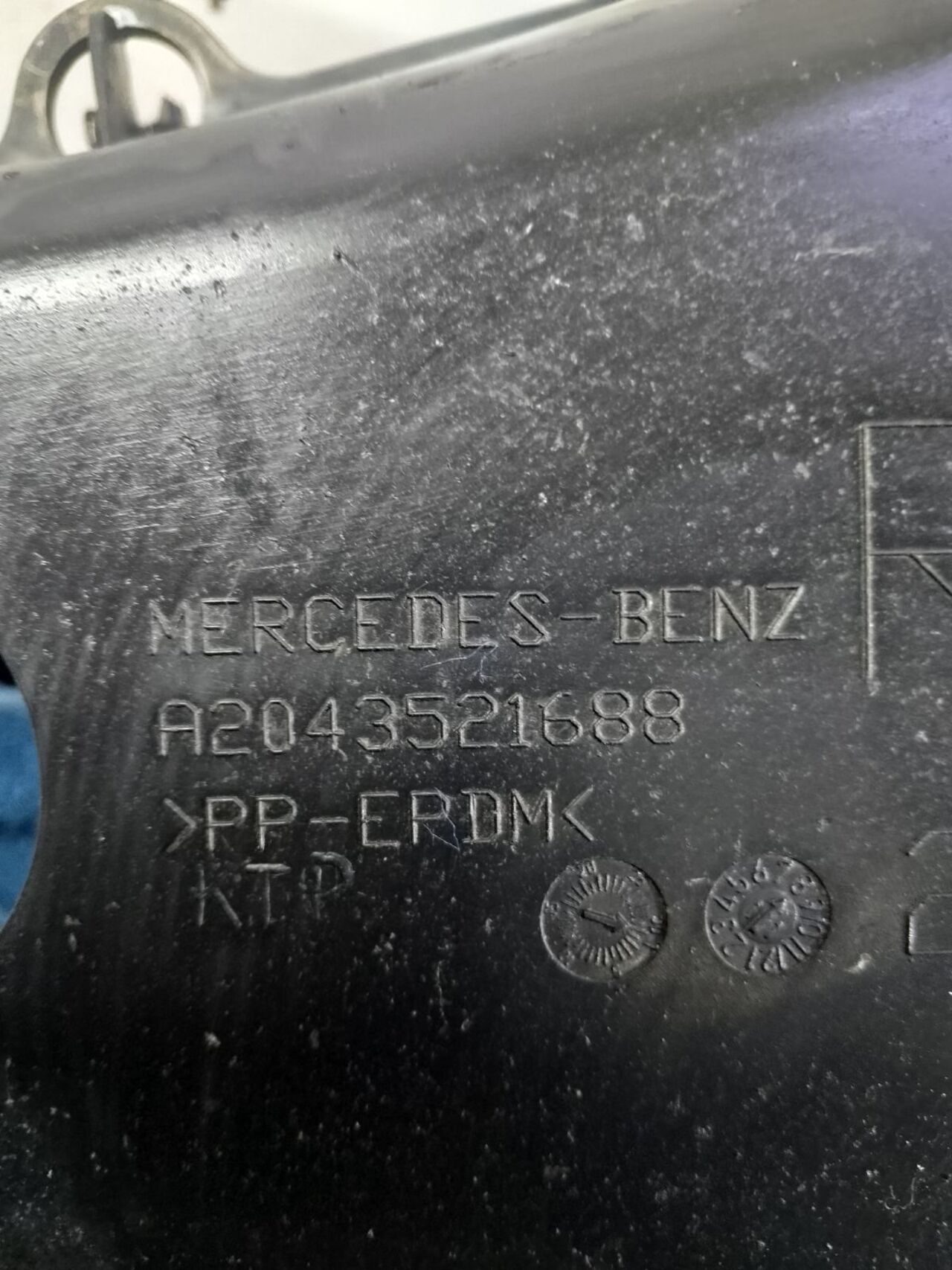 2 cc d універсал MERCEDES BENZ C 220 W204 A2043521688