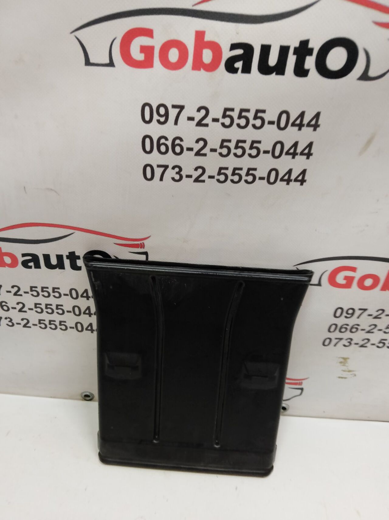 Б/У Повітряний канал MERCEDES A180 A 246 831 00 46