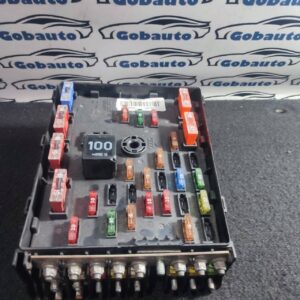 Б/У Блок запобіжників VOLKSWAGEN PASSAT B6 B7 3C0937125