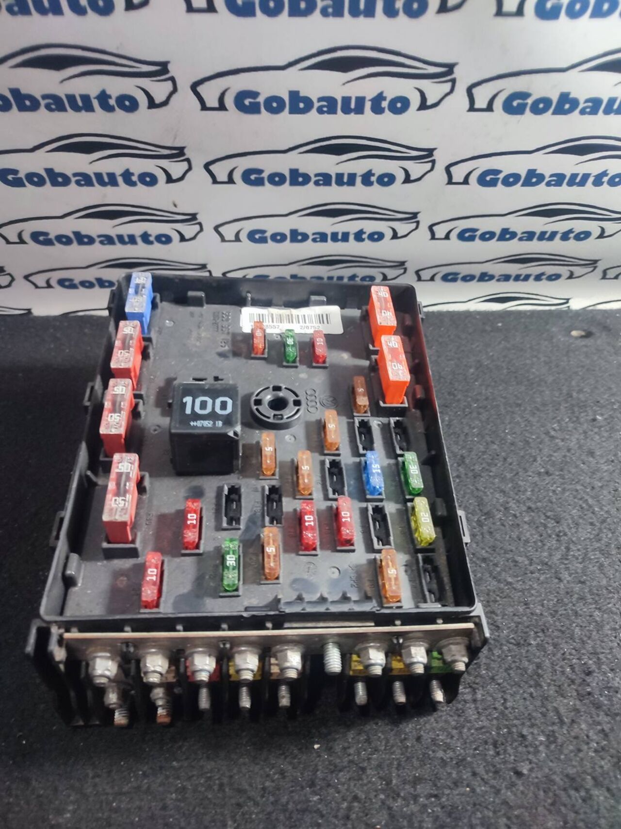 Б/У Блок запобіжників VOLKSWAGEN PASSAT B6 B7 3C0937125