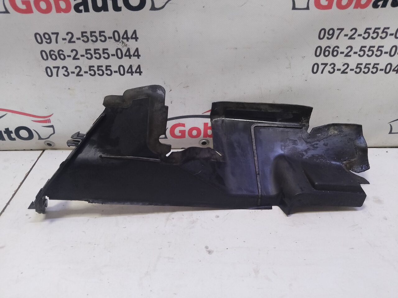 Б/У Дефлектор радіатора лівий RENAULT MEGANE III 214990020R