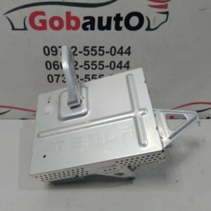 Б/У Підсилювач звуку аудіо системи  TESLA MODEL 3 1079748-00-F