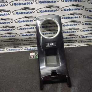 Б/У Накладка шифтера КПП NISSAN LEAF 96915-3NF0A