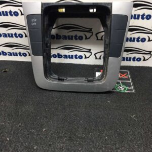 Б/У Накладка декоративна на кулісу VOLKSWAGEN PASSAT B6 ЗС0 824 263 45T