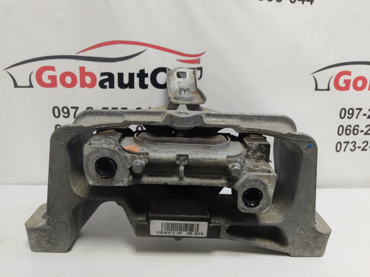 Б/У Подушка двигуна права MERCEDES A180 W176 A2462401717
