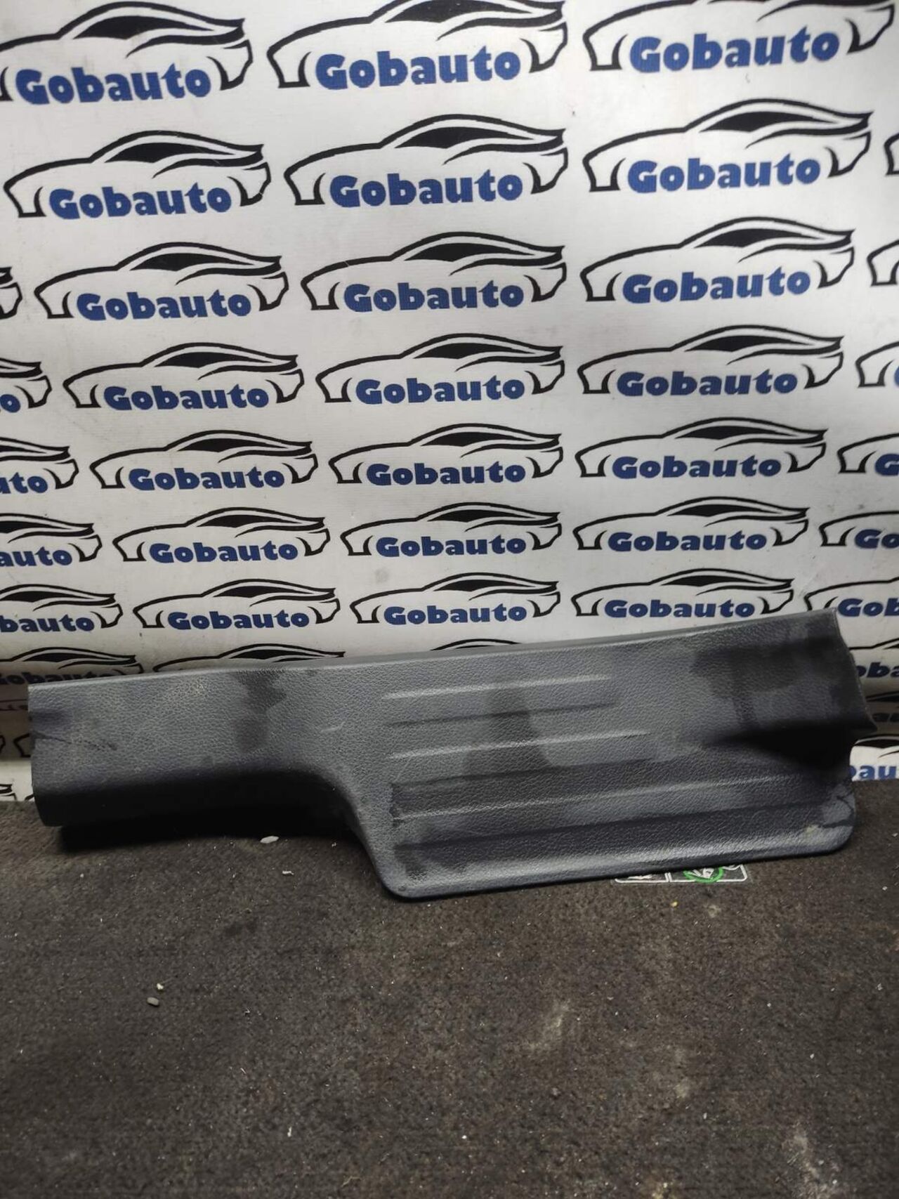 Б/У Обшивка порога задня права NISSAN ROGUE 76953-5HA0B