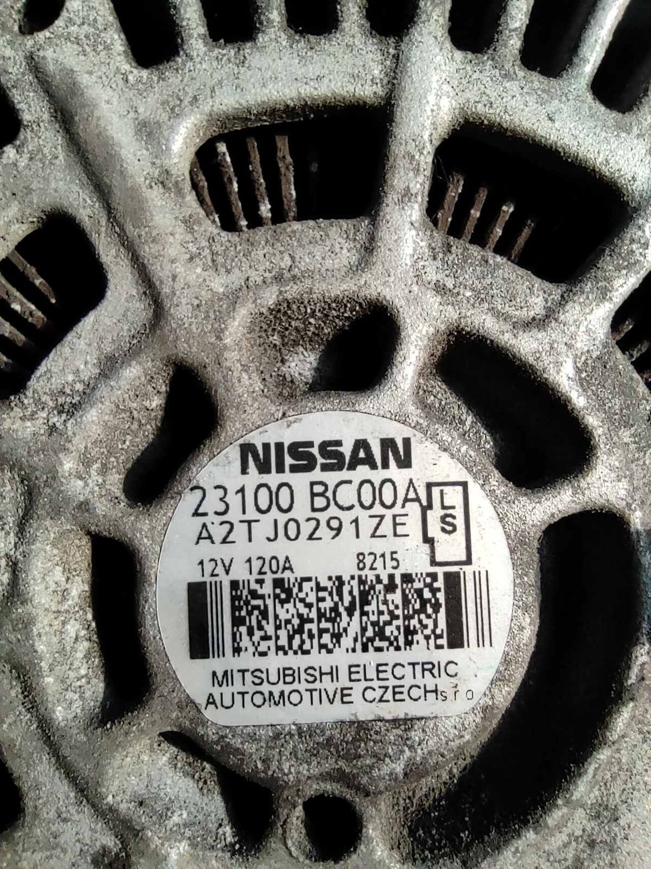 Б/У Генератор 1.6dci NISSAN QASHQAI 23100BC00A