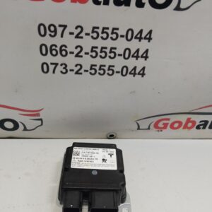 Б/У Блок керування air bag TESLA MODEL 3  1095757-00-C