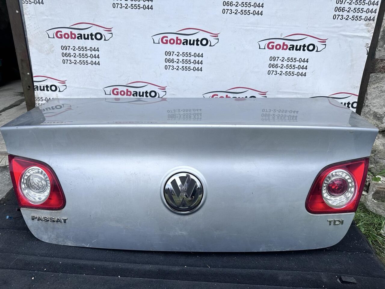 Б/У Кришка багажника ляда седан гола VOLKSWAGEN PASSAT B6 4671