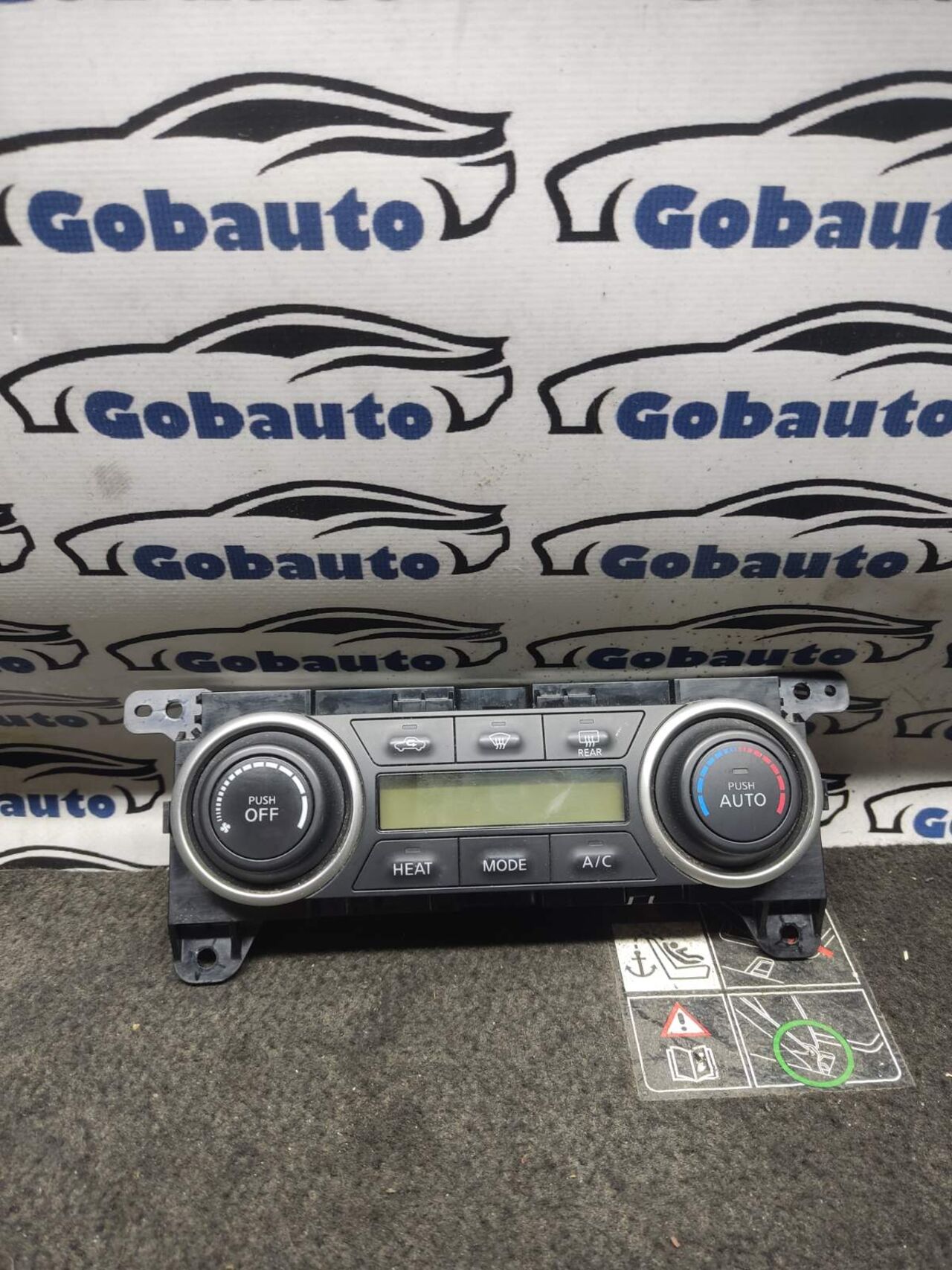 Б/У Управління клімат-контроллем NISSAN LEAF 27500-3NF0A