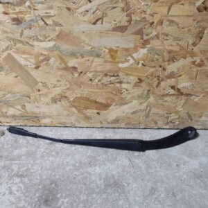 Б/У Двірник  MERCEDES A180 A 176 820 03 44