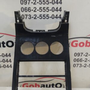 Б/У Накладка рамка магнітоли/кондиціонера PEUGEOT 3008 9672269277