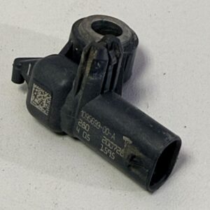 Б/У Датчик удару подушки безпеки TESLA MODEL 3 1095699-00-A