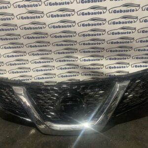 Б/У Решітка радіатора NISSAN ROGUE 623106MA5A