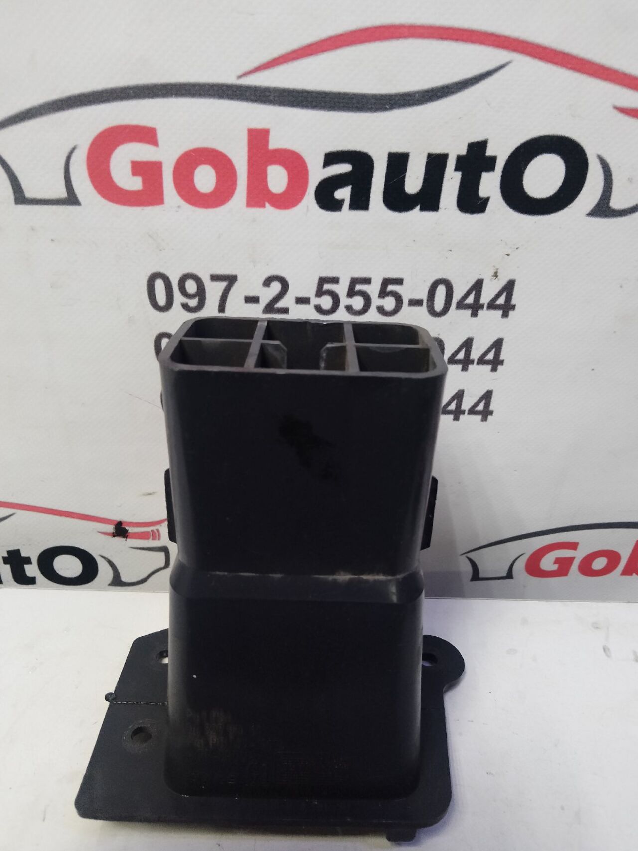 Б/У Кронштейн кріплення переднього бампера лівий PEUGEOT 3008 9682791480