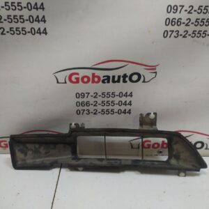Б/У Кришка верхня повітрозабірника кабіни TESLA MODEL Y 1090857-00-C