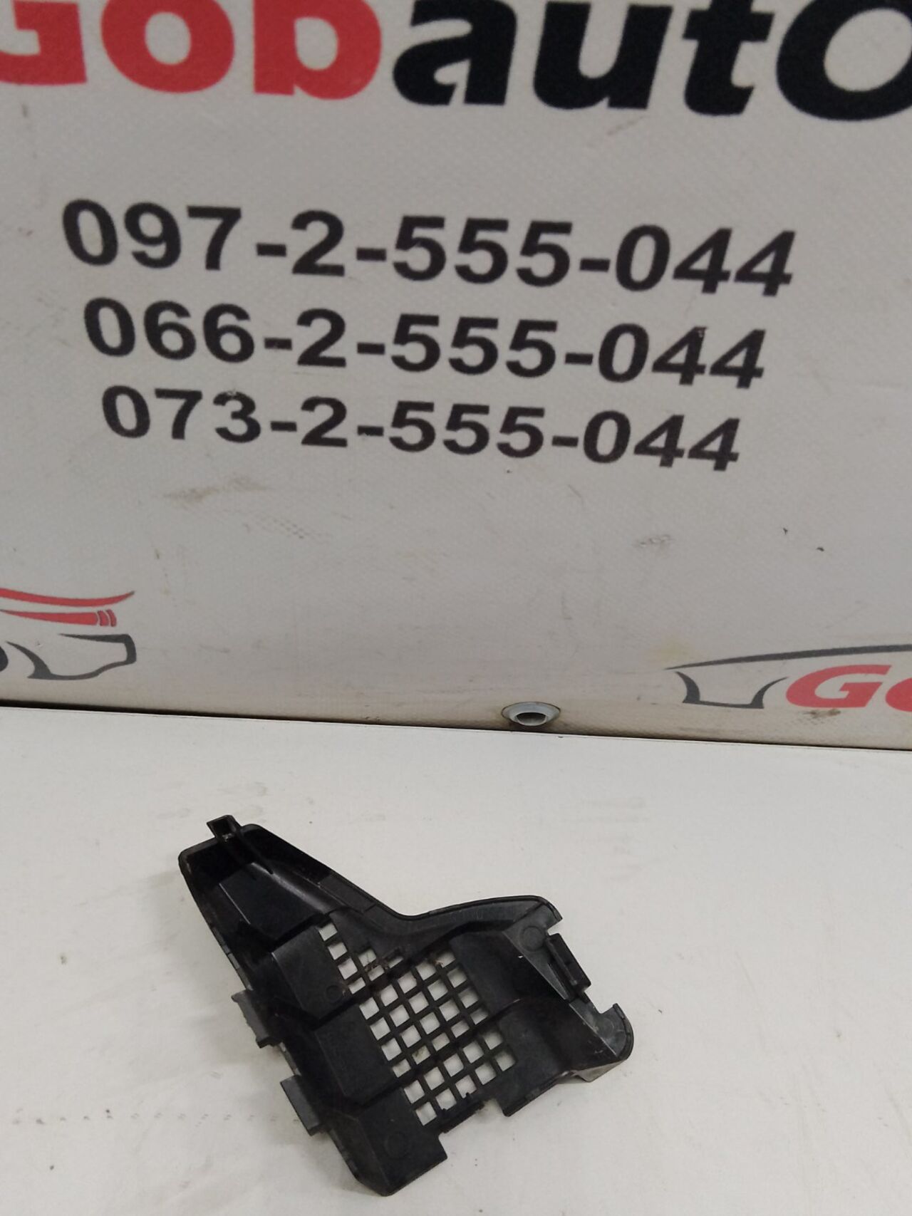 Б/У Заглушка накладка кутова жабо ліва NISSAN LEAF LH28-5951E300