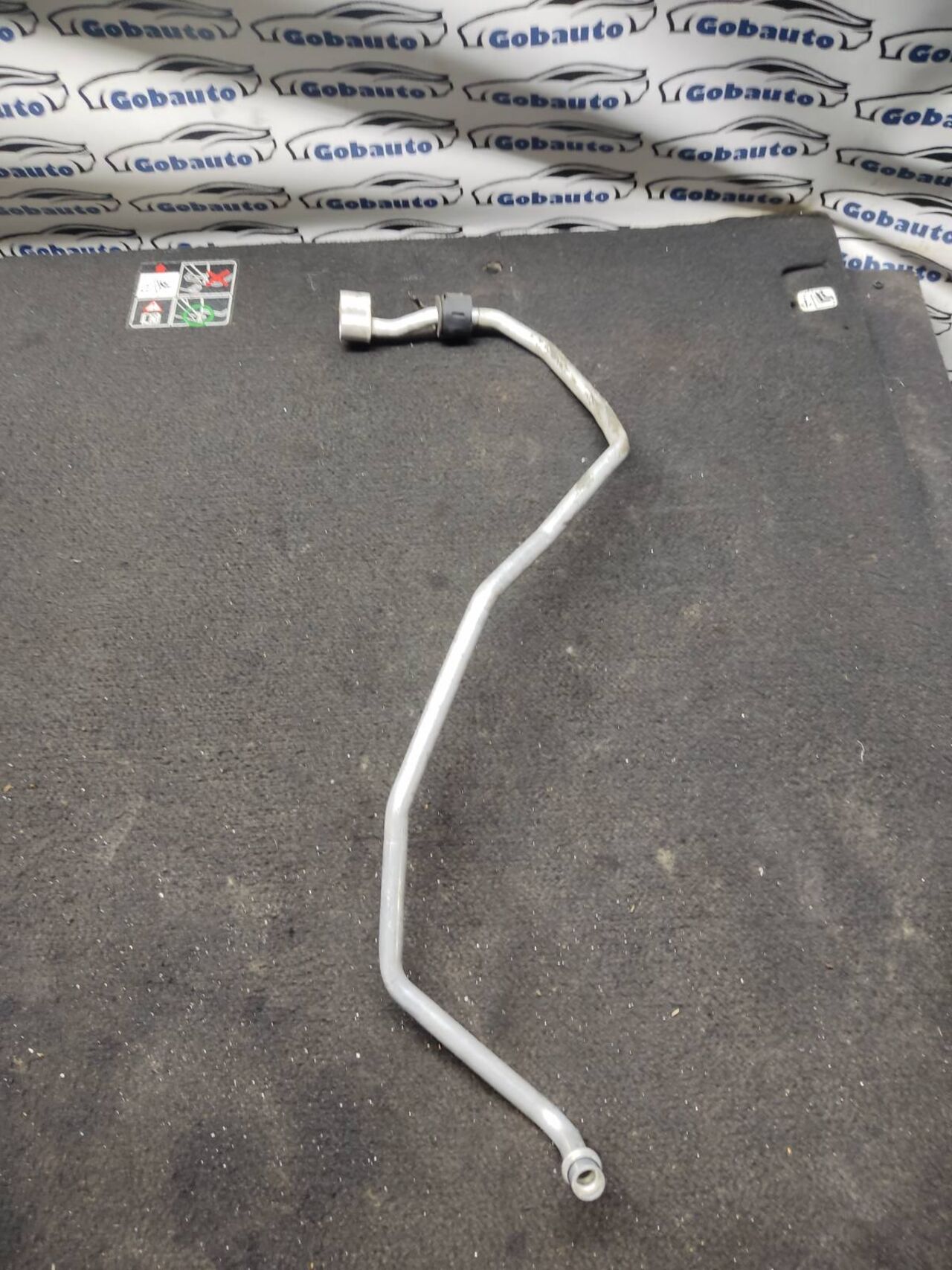 Б/У Трубка кондиціонера конденсер-компресор 1 NISSAN LEAF 924473NK0B