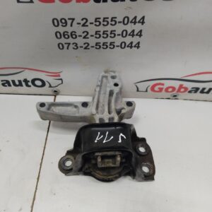 Б/У Подушка двигуна NISSAN QASHQAI J11   112848459R