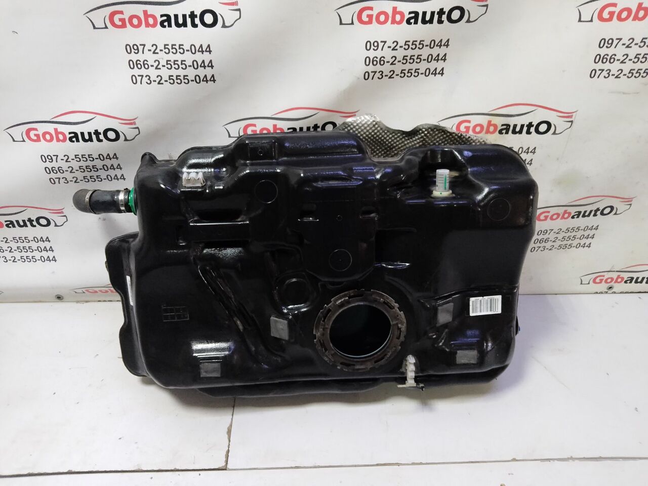 Б/У Паливний бак 2.2 cc d універсал MERCEDES BENZ C 220 W204 A2464702701