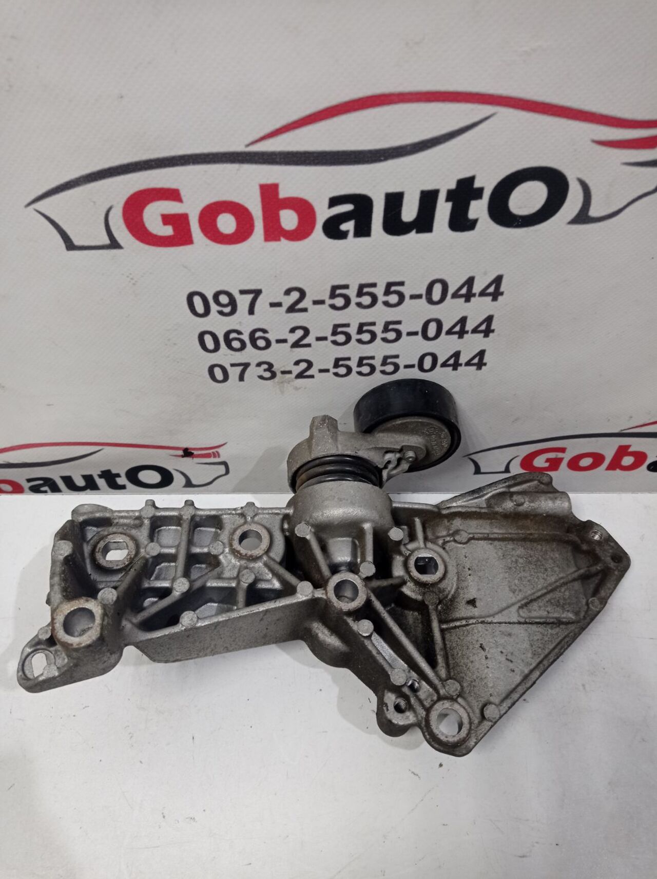 Б/У Кронштейн генератора 1.5 dci RENAULT MEGANE III 8200669495