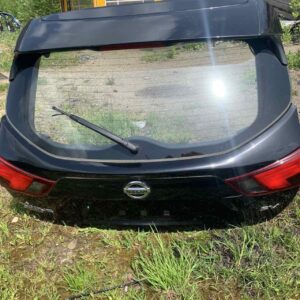 Б/У Кришка багажника в зборі NISSAN ROGUE SPORT K01004EAAA