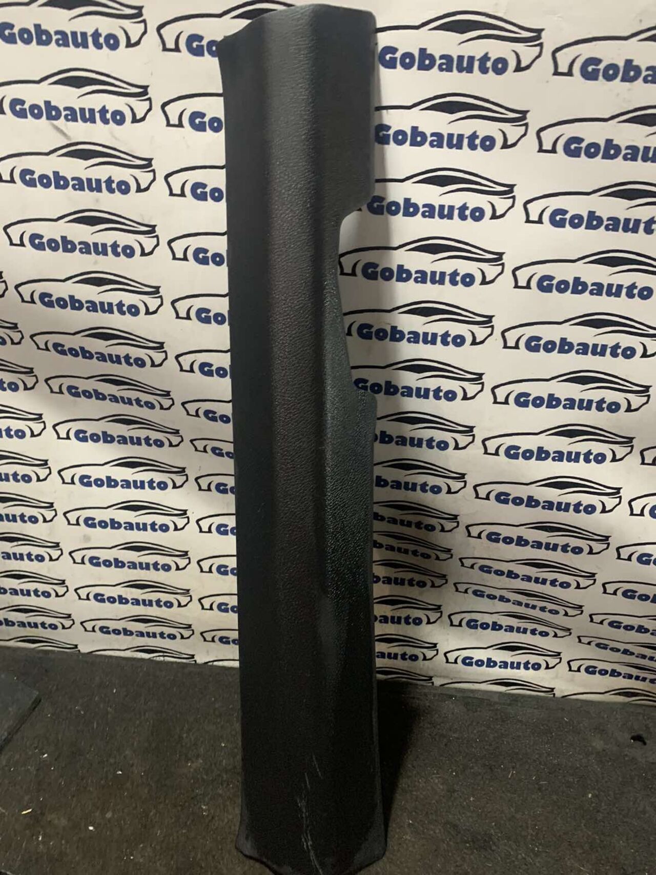 Б/У Накладка порога передня права NISSAN ROGUE SPORT 769514CE0A