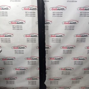 Б/У Накладка порога права TESLA MODEL 3 1089829-00-D
