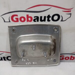 Б/У Кронштейн клик направляюча бампера зад TESLA MODEL 3 1095314-00-C