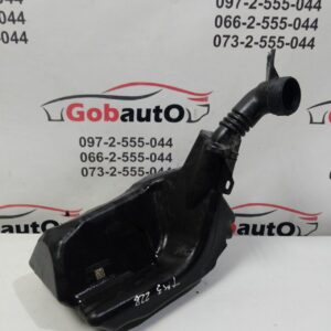 Б/У Бачок омивача  TESLA MODEL 3 1090850-98-H